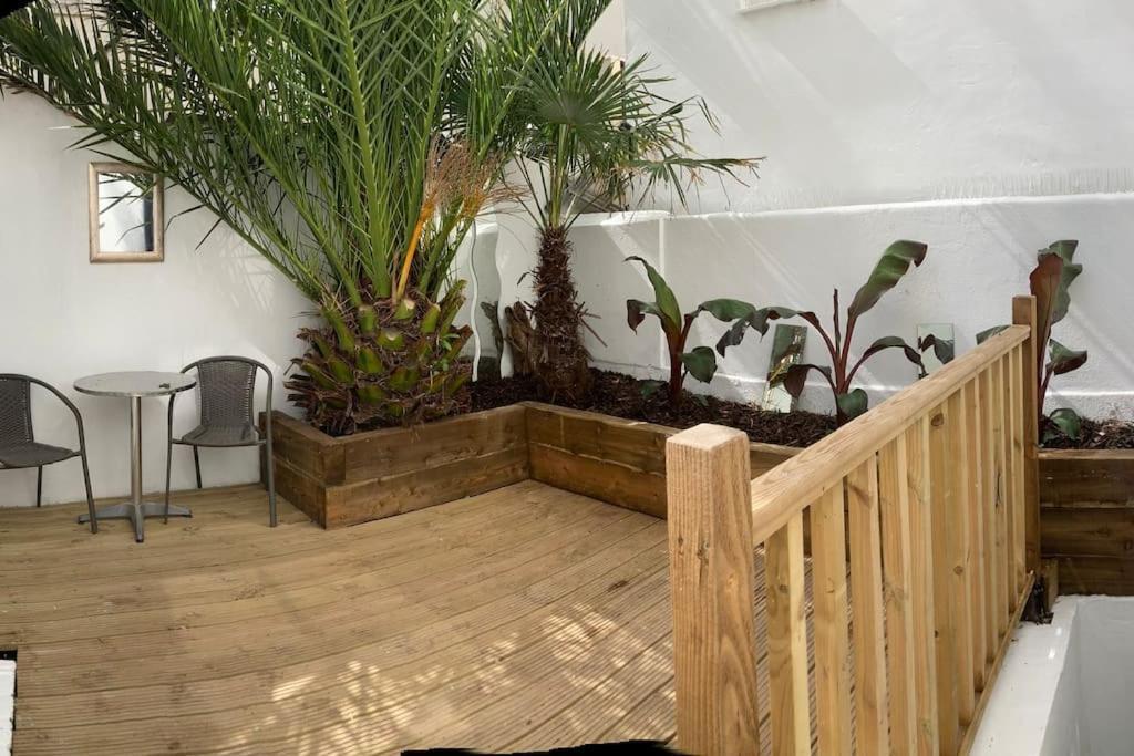 Brighton Palms Apartment Bagian luar foto