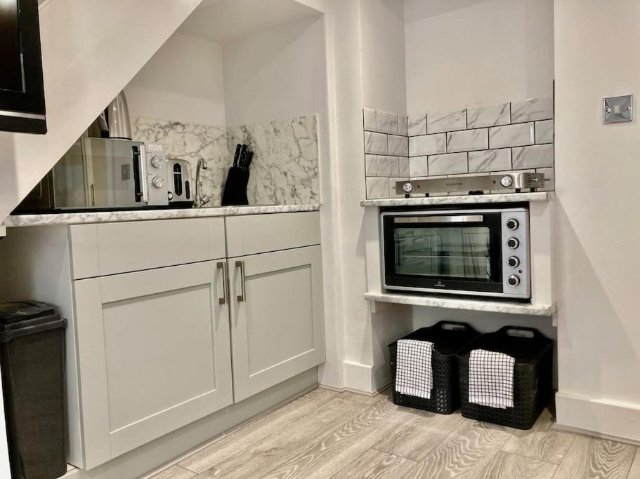 Brighton Palms Apartment Bagian luar foto